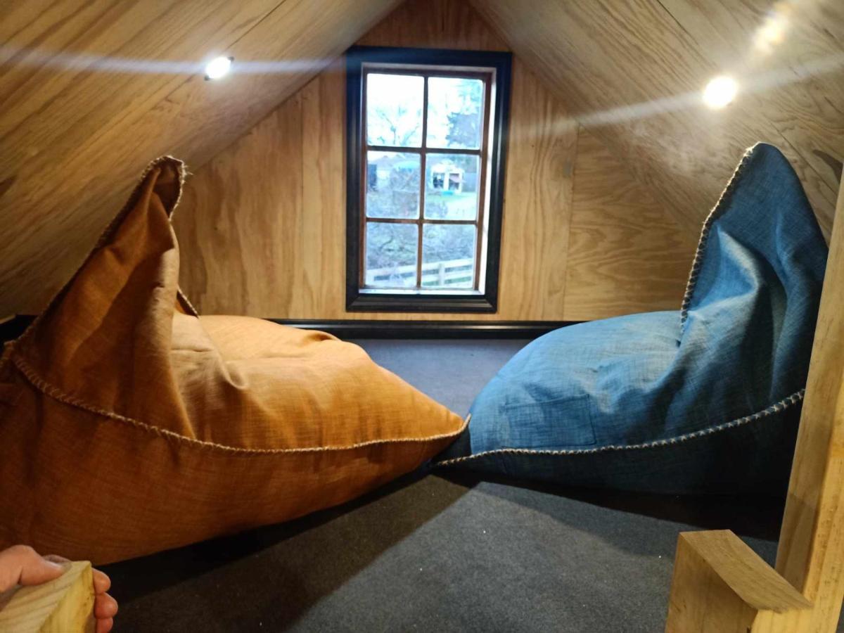 Renagour Cottage - Farmstay With Hot Tub! 왕거누이 외부 사진