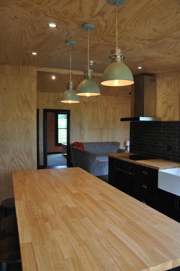 Renagour Cottage - Farmstay With Hot Tub! 왕거누이 외부 사진